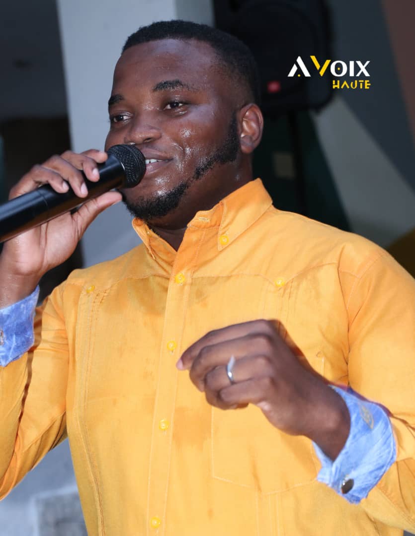 Conoce a Edison Juste: un cantante excepcional Conoce a Edison Juste: un cantante excepcional