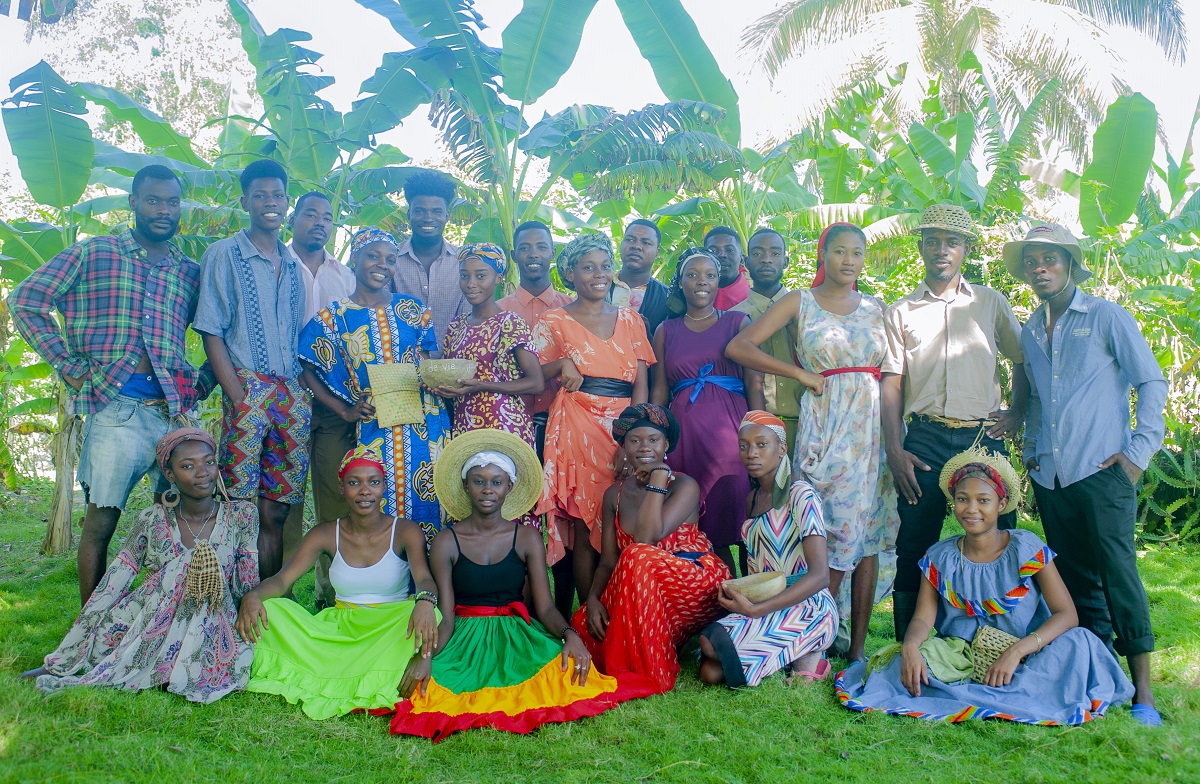 Vida: patrimonio cultural y placer familiar para la juventud de Jacmel