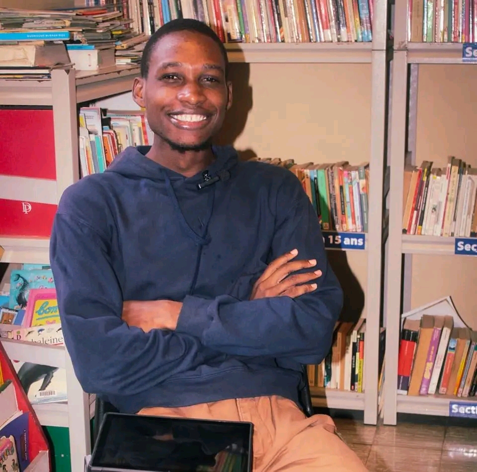 Jephte Estiverne: una voz poética que se impone en 2025