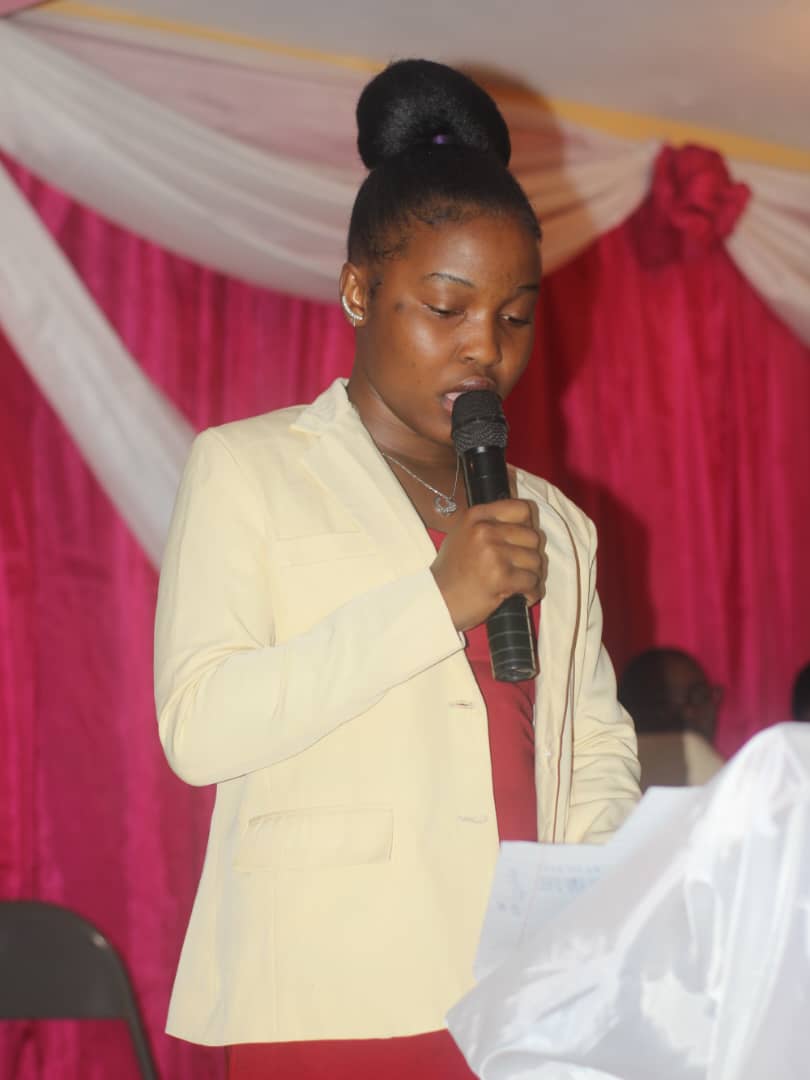 El club literario y filosófico de Galette-Chambon revela su segunda edición: A Journey to the Heart of Books