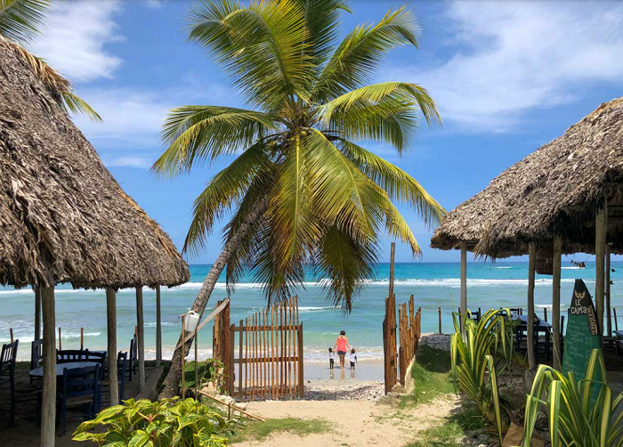 Explorando Cayes-Jacmel, Haití: Descubriendo un tesoro turístico y cultural.