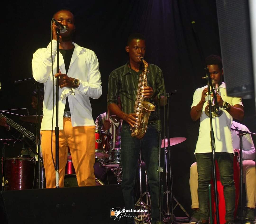 Haití: Jacmel vibra al son del jazz: una actuación memorable del renacimiento acústico en la Alianza Francesa